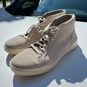 super stylish and comfortable sneakers.  size 9. brand Cole haan